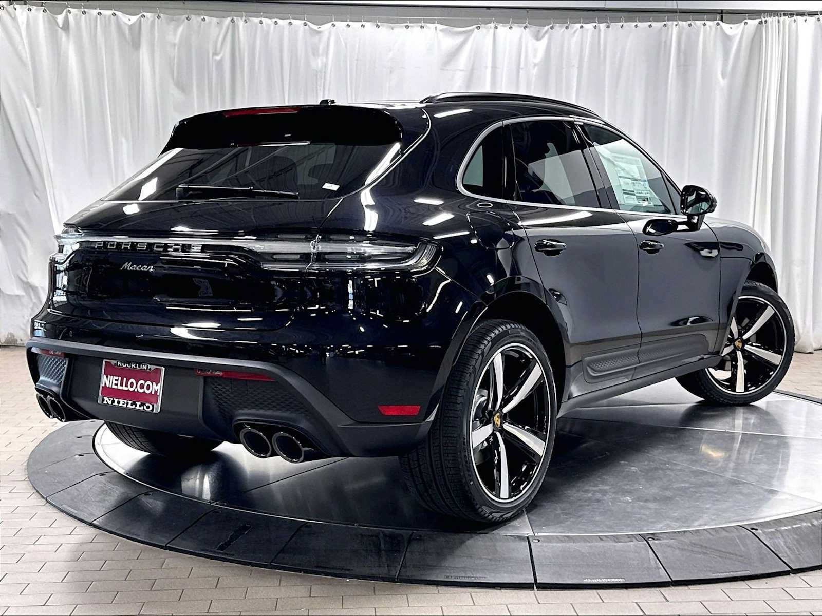 New 2026 Porsche Macan AWD/4WD image 7