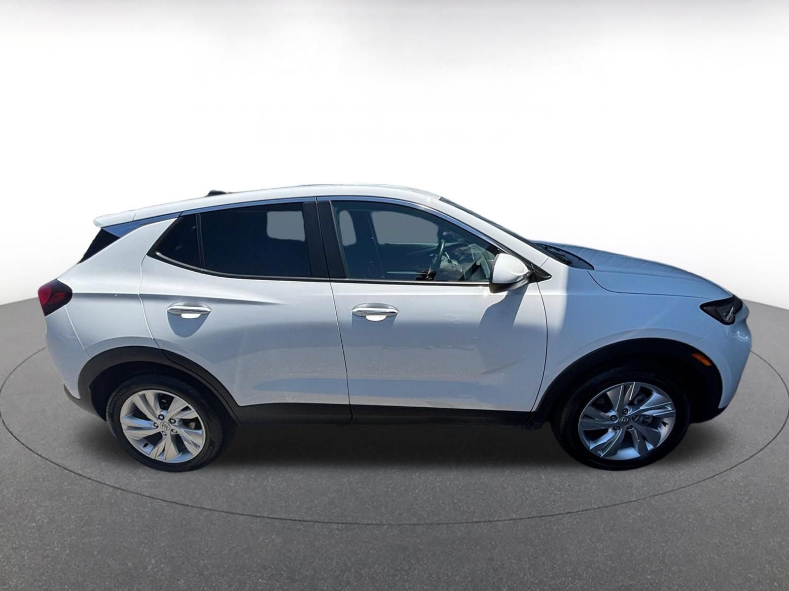 Used 2025 Buick Encore GX Preferred FWD image 15