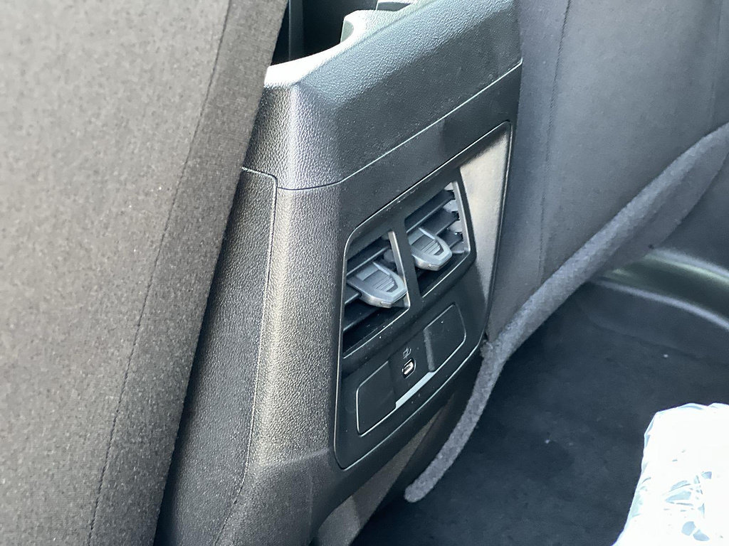 New 2026 GMC Canyon Elevation w/ LPO, Black Badging Package RWD image 25