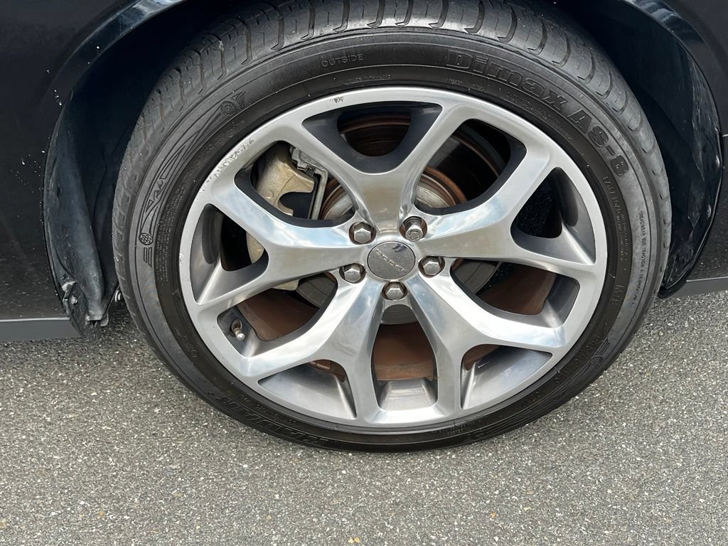 Used 2016 Dodge Challenger R/T Plus RWD image 11