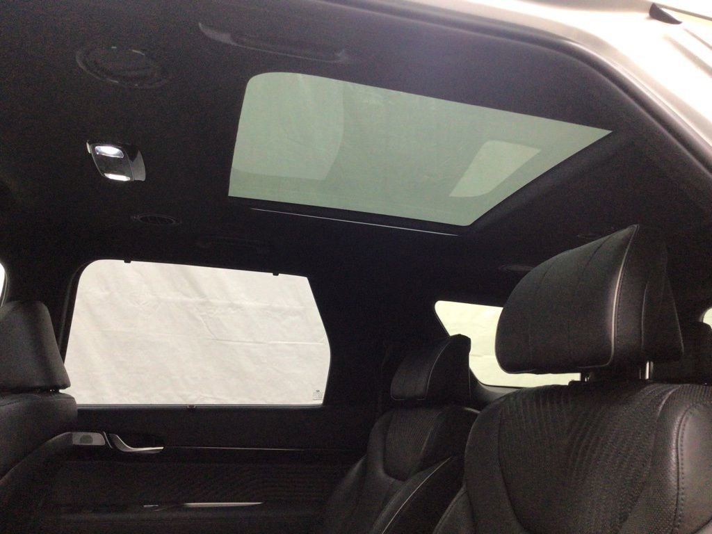 Used 2023 Hyundai Palisade Calligraphy image 26