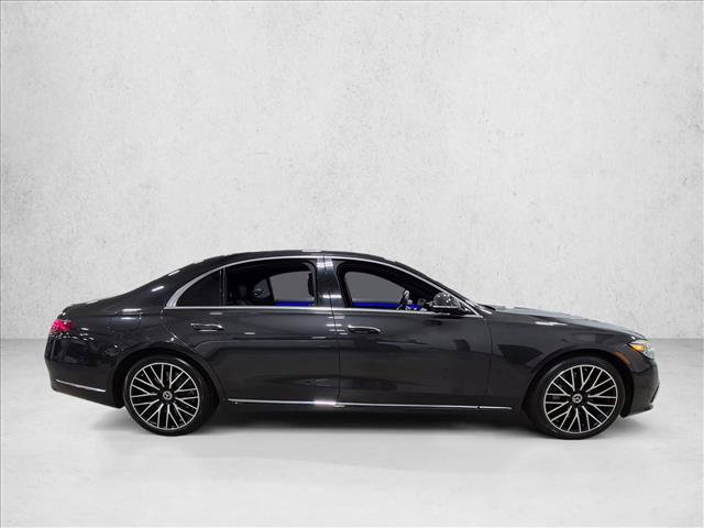 Used 2022 Mercedes-Benz S 500 4MATIC image 4