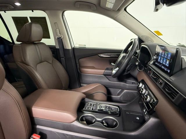 Used 2025 Honda Pilot Elite image 54