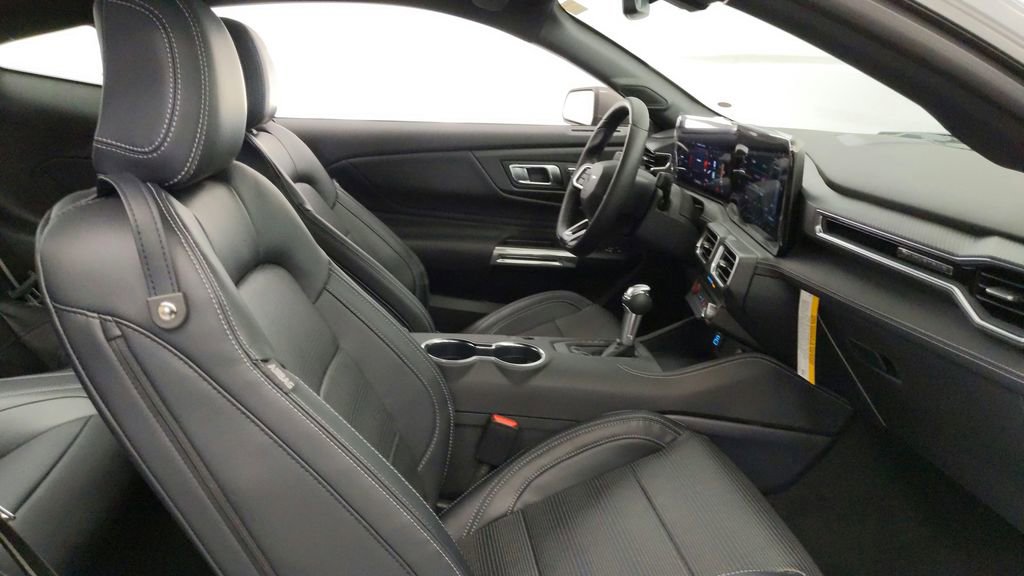 New 2025 Ford Mustang Premium image 37