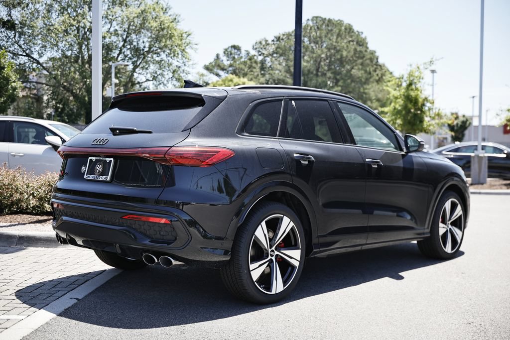 New 2026 Audi SQ5 Premium Plus AWD/4WD image 7