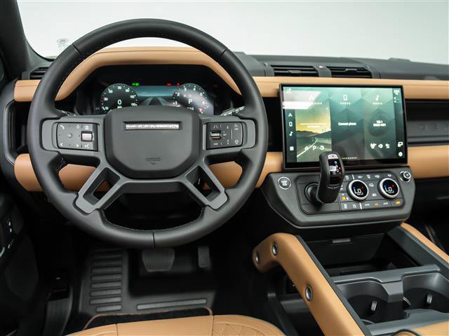 Used 2026 Land Rover Defender 110 X-Dynamic SE AWD/4WD image 18