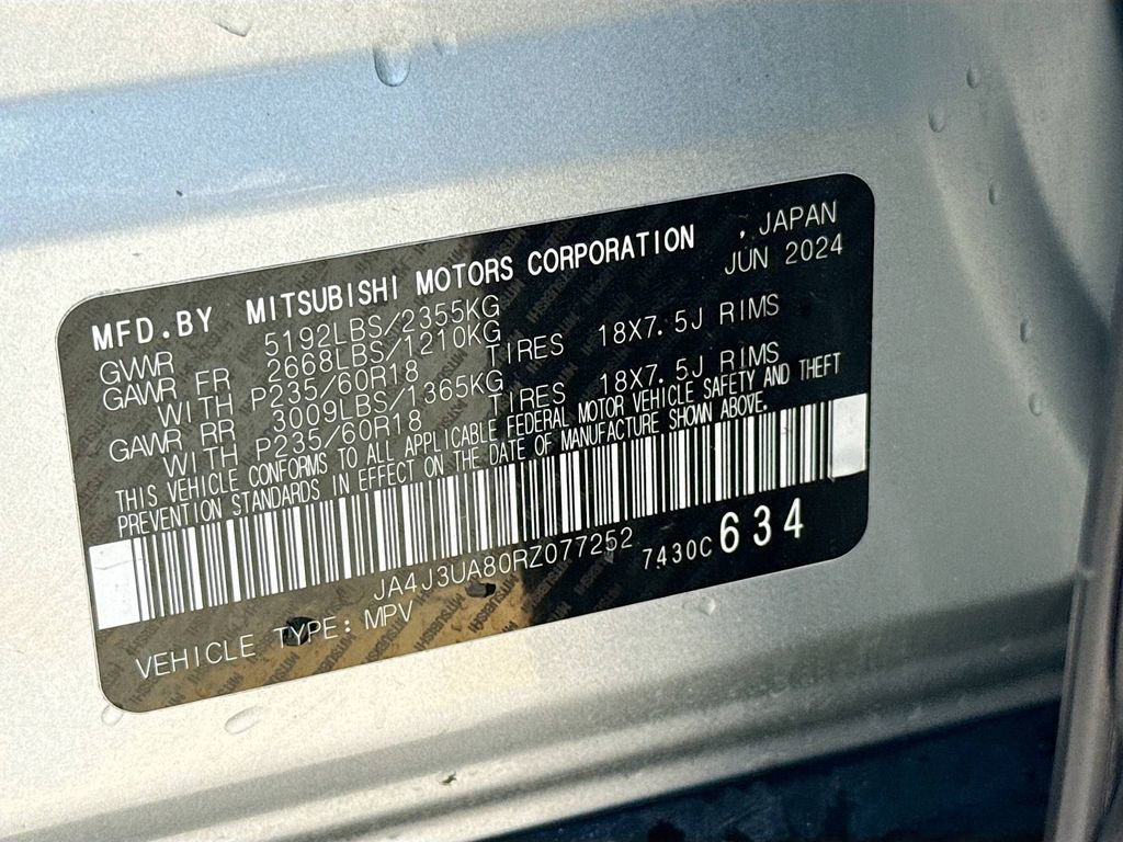 Used 2024 Mitsubishi Outlander ES FWD image 33