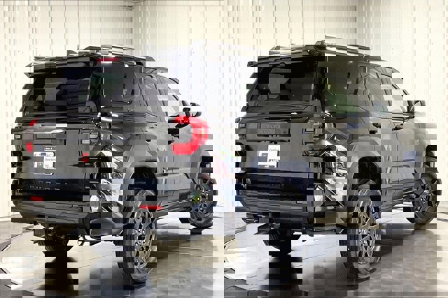 Used 2025 Toyota 4Runner SR5 image 13