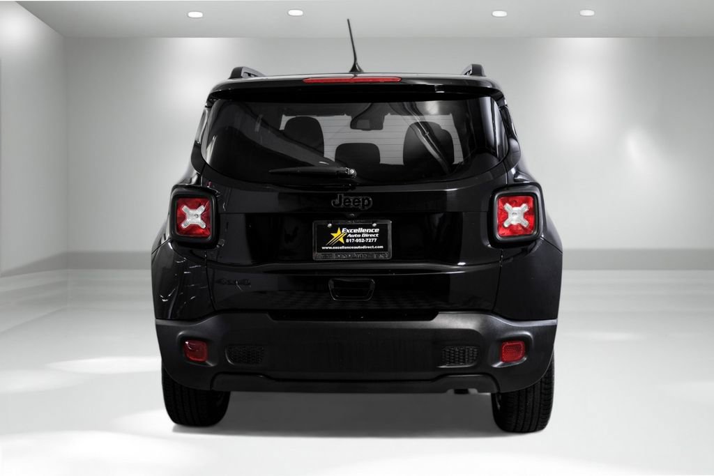 Used 2023 Jeep Renegade Altitude w/ Sun/Sound Group image 10