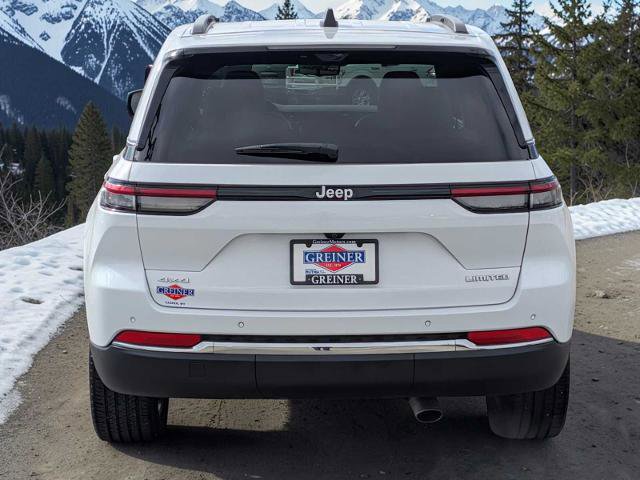 Used 2025 Jeep Grand Cherokee Limited w/ Luxury Tech Group II image 5