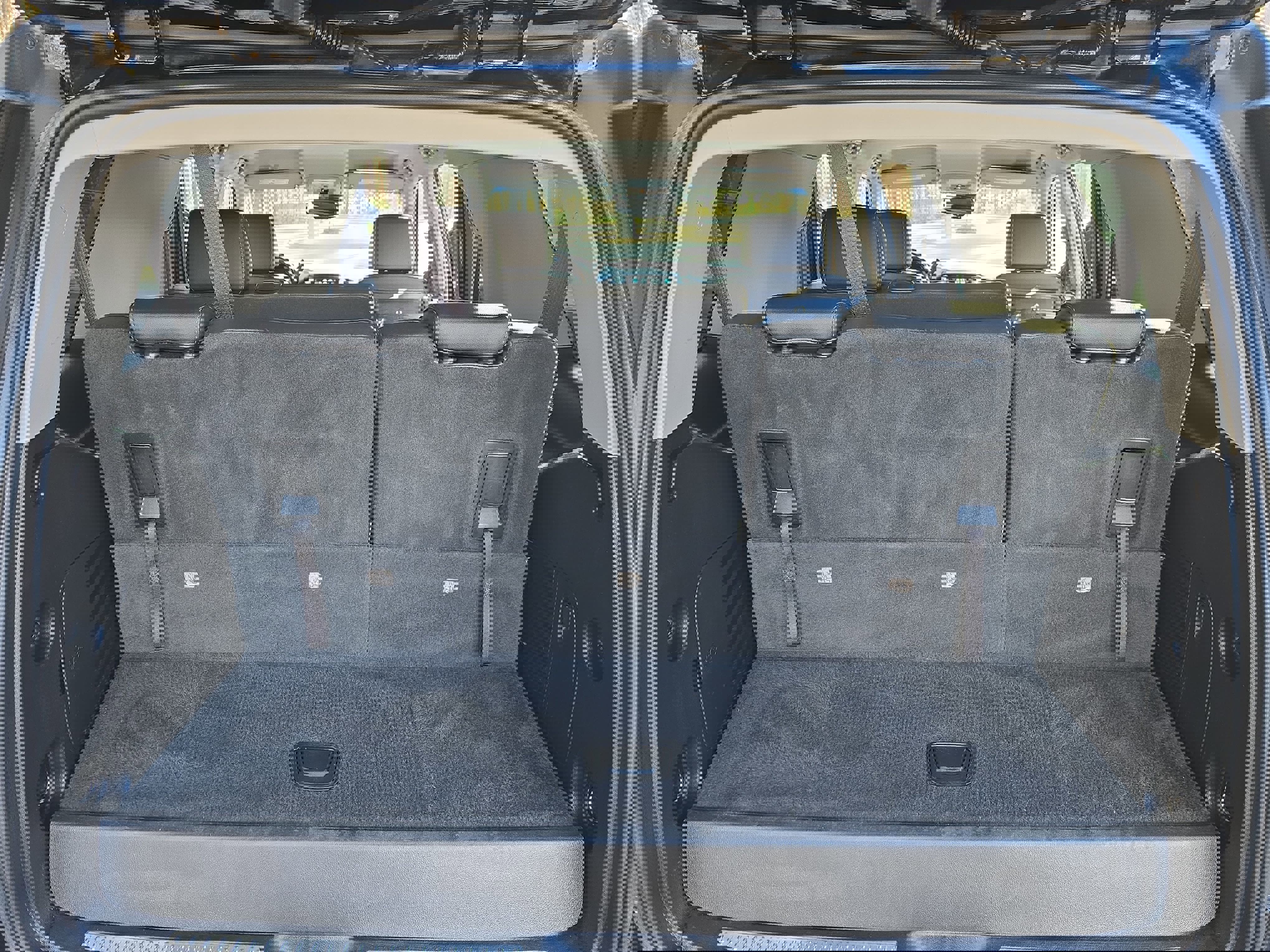 Used 2019 Chevrolet Tahoe LT image 13