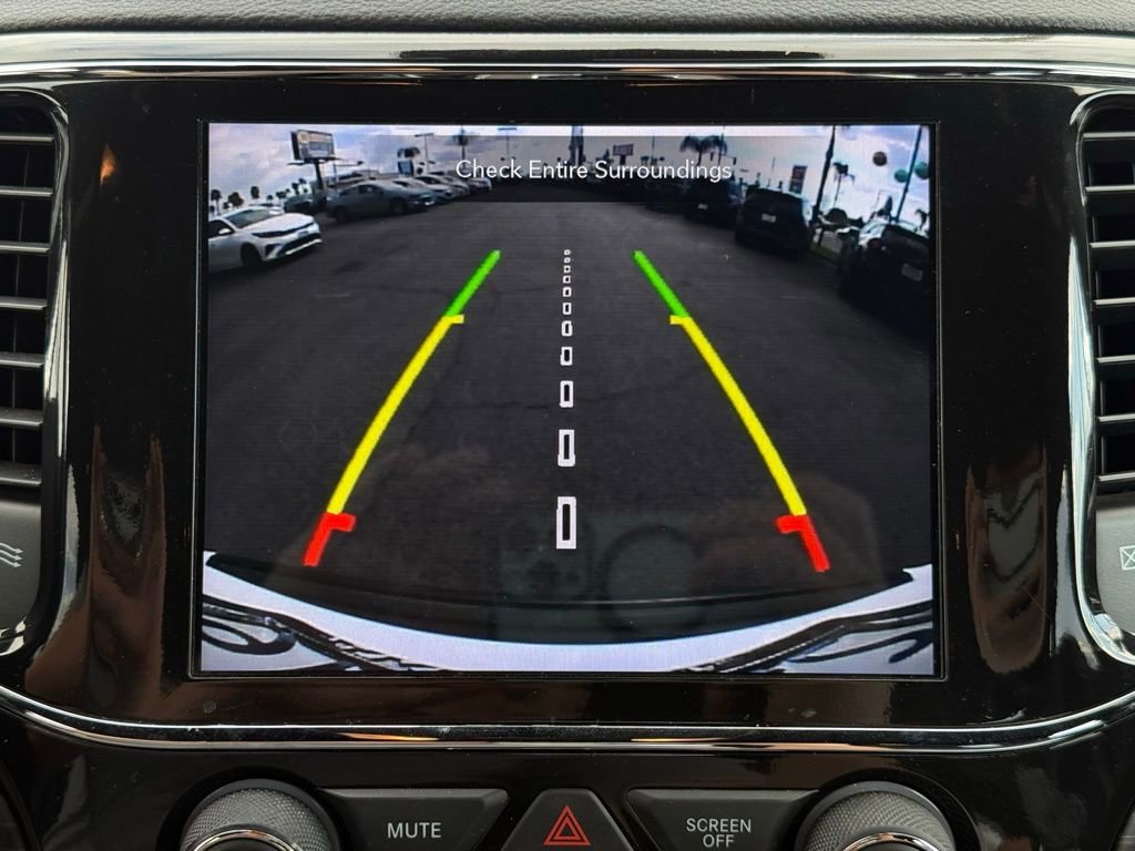 Used 2022 Jeep Grand Cherokee Laredo X image 31