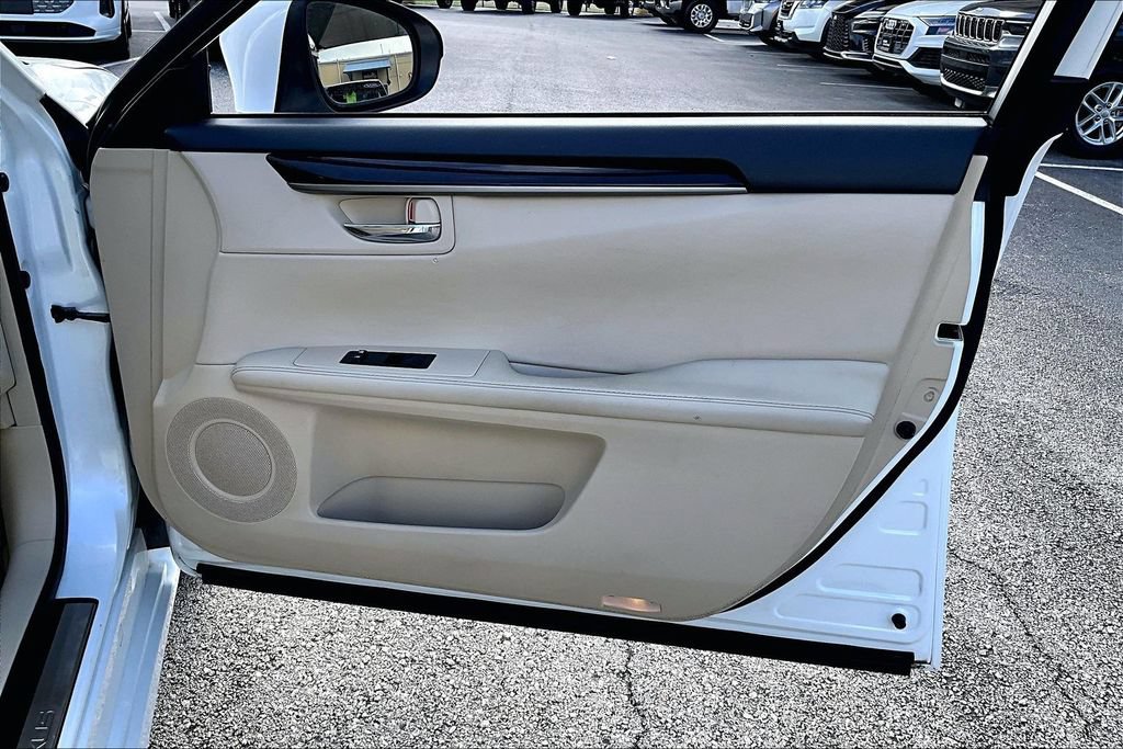 Used 2013 Lexus ES 350 w/ Premium Pkg FWD image 26