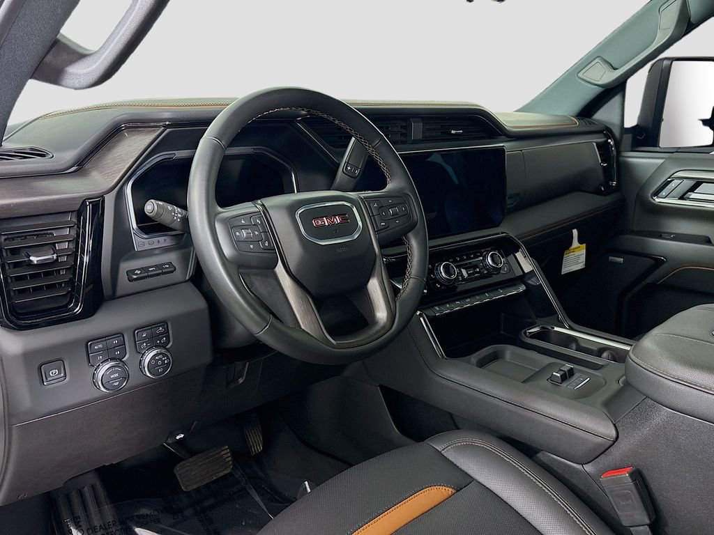 Used 2024 GMC Sierra 3500 AT4 w/ AT4 Premium Plus Package image 11
