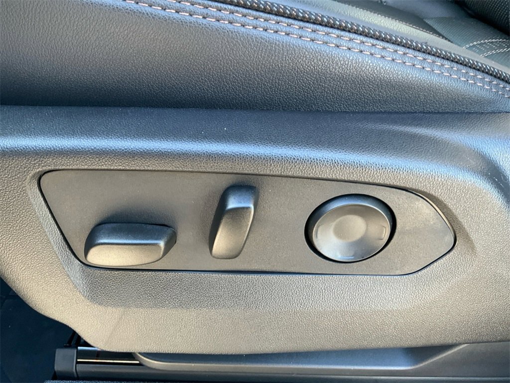 New 2025 Chevrolet Suburban High Country image 30