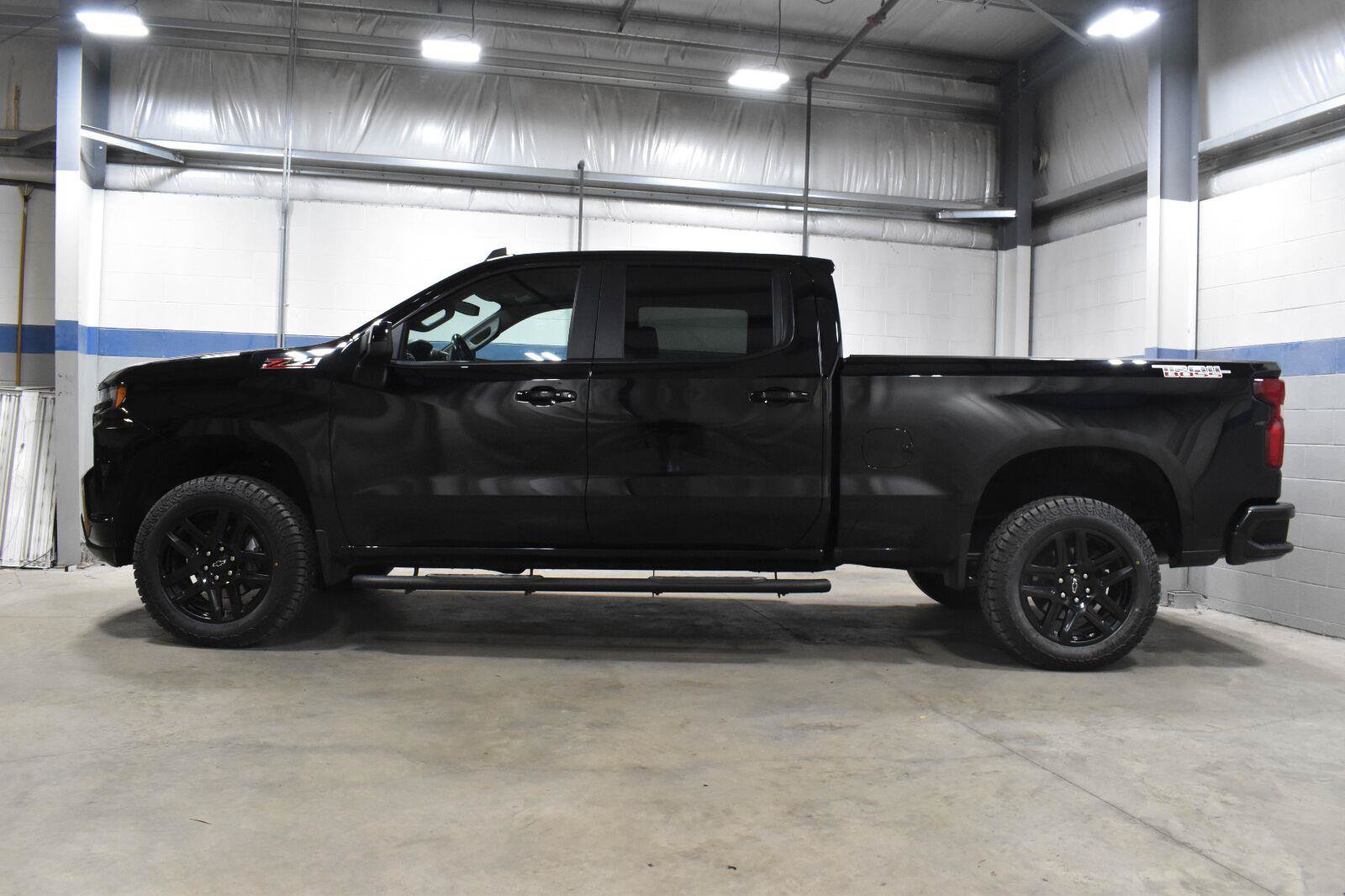 Used 2021 Chevrolet Silverado 1500 LT Trail Boss w/ Convenience Package II AWD/4WD image 21