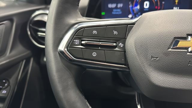 Used 2025 Chevrolet Equinox LT image 18