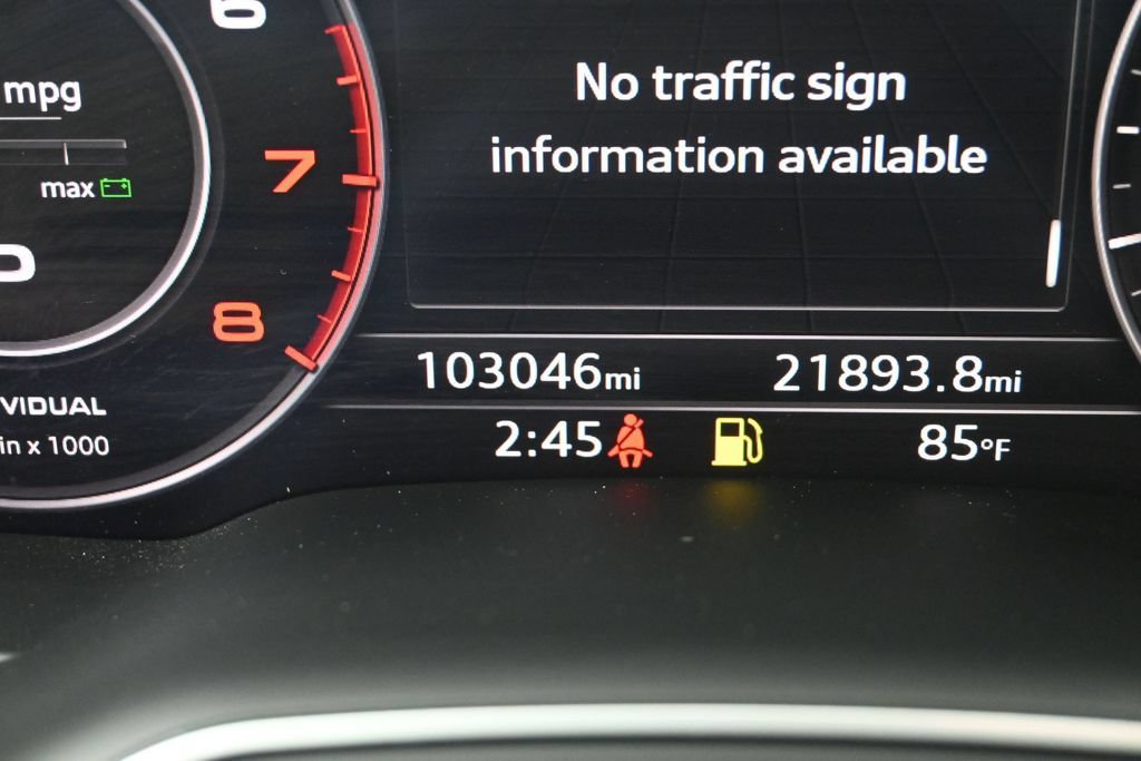 Used 2019 Audi Q7 3.0T Prestige w/ Prestige Package AWD/4WD image 17