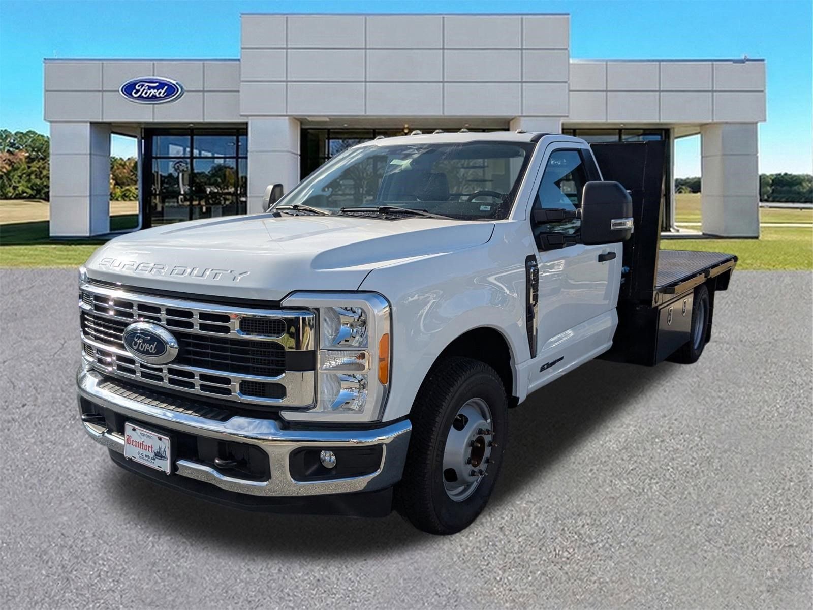 New 2023 Ford F350 XL w/ XL Chrome Package image 8