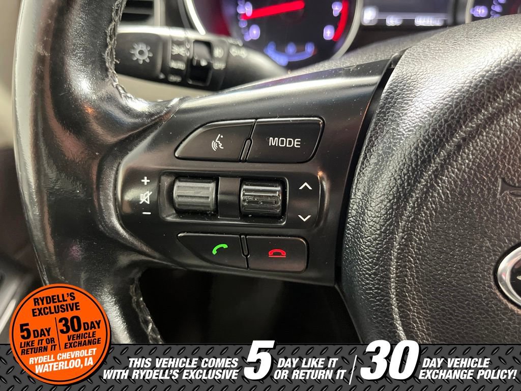 Used 2015 Kia Sedona SX Limited FWD image 29