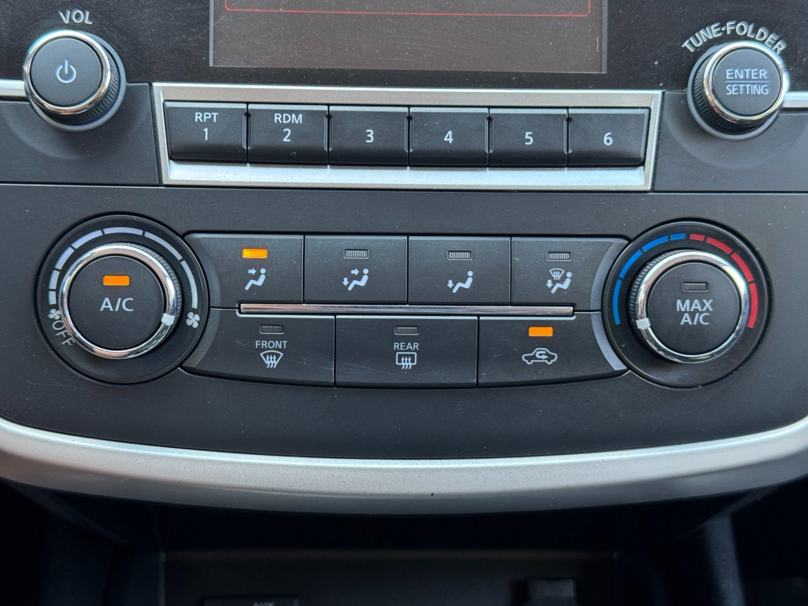 Used 2016 Nissan Altima 2.5 SR w/ LED Appearance Package FWD image 25