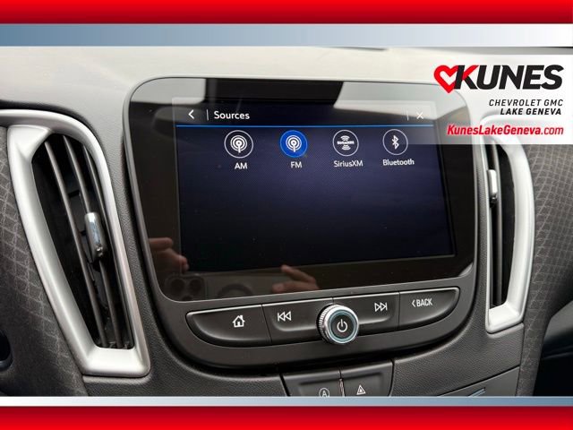 Used 2023 Chevrolet Malibu LT w/ Sport Edition image 29