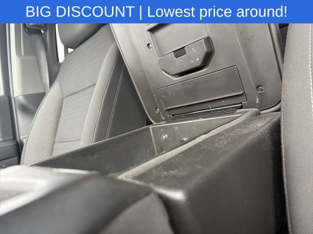 Used 2022 Chevrolet Silverado 1500 LT AWD/4WD image 34