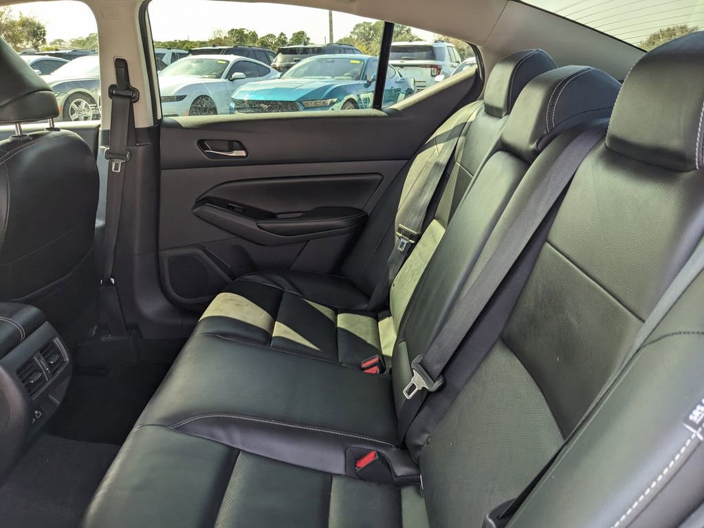 Used 2023 Nissan Altima 2.5 SL image 18