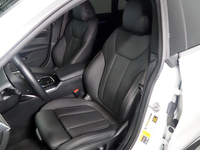 Used 2023 BMW i4 eDrive40 w/ Premium Package RWD image 14