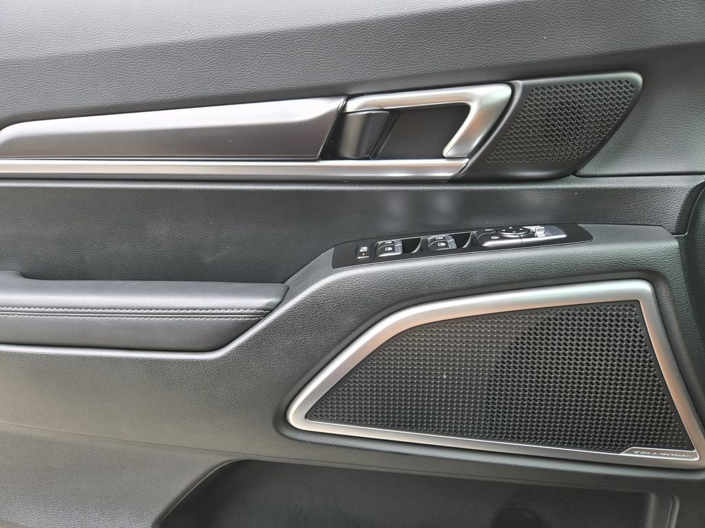 New 2025 Kia Telluride S image 16
