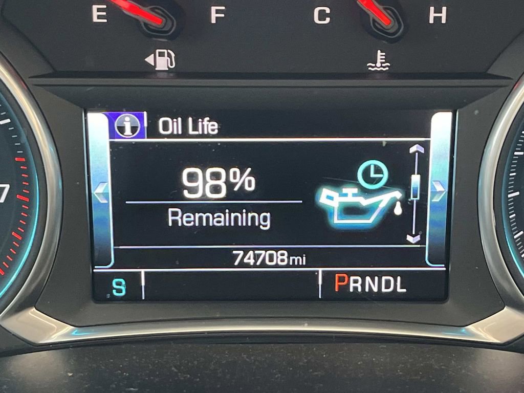 Used 2018 Chevrolet Traverse LT image 39