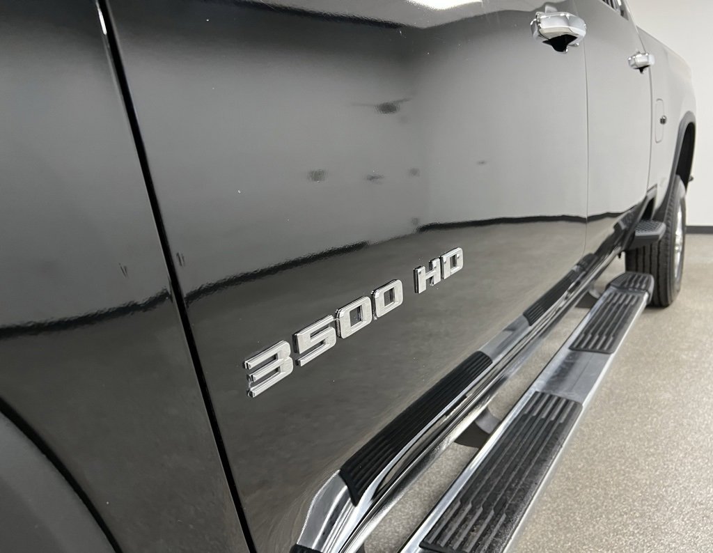 Used 2022 Chevrolet Silverado 3500 LTZ image 16