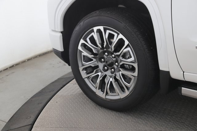 Used 2025 GMC Sierra 1500 Denali Ultimate image 13