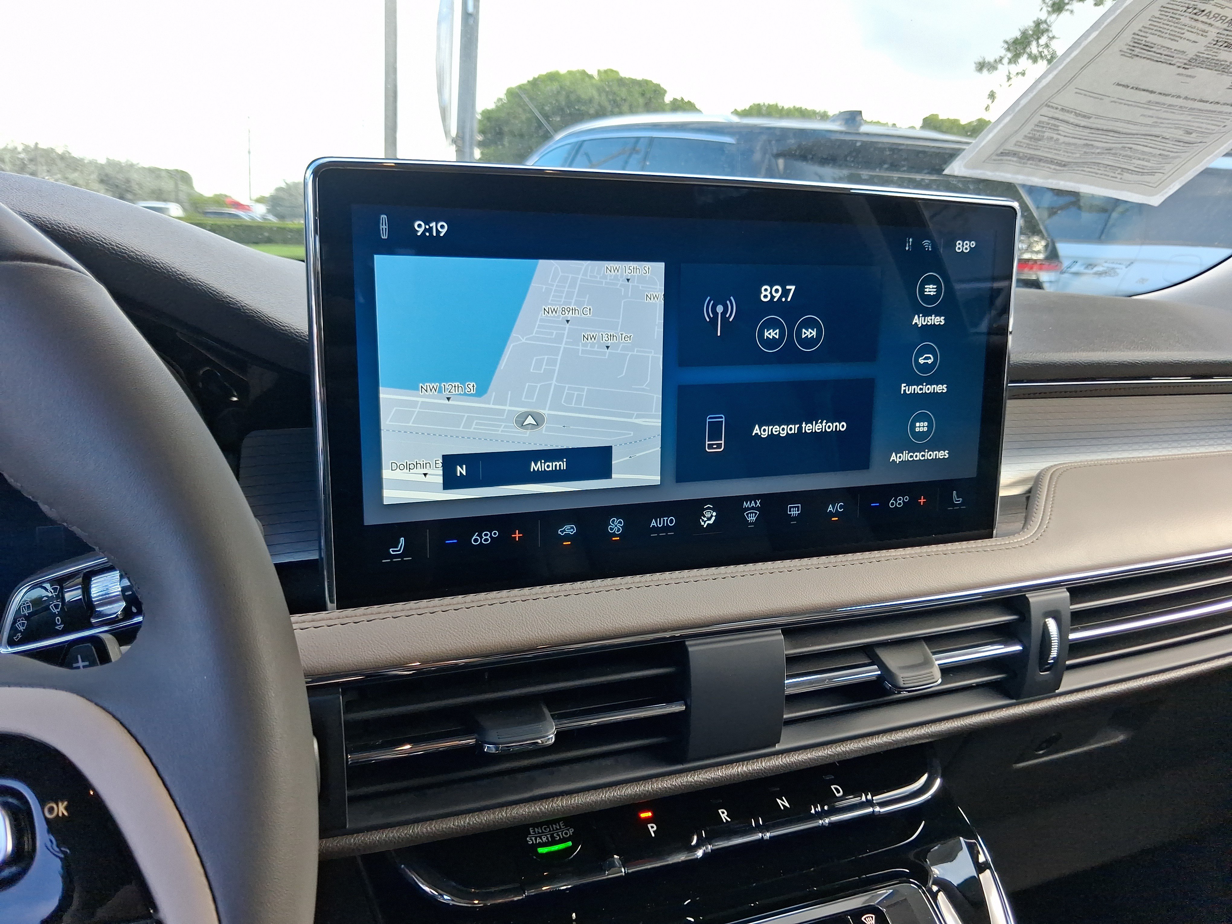 Certified 2024 Lincoln Corsair FWD image 19