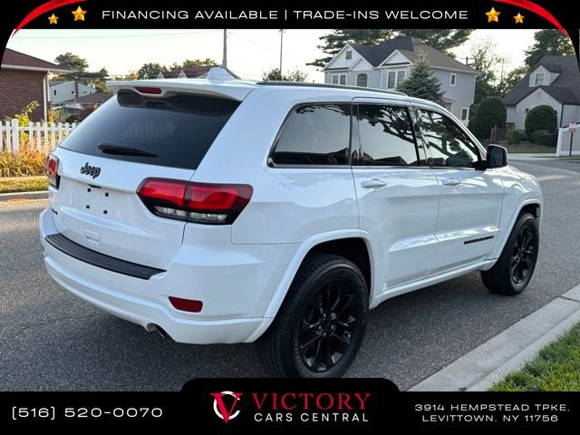 Used 2021 Jeep Grand Cherokee Laredo X image 4
