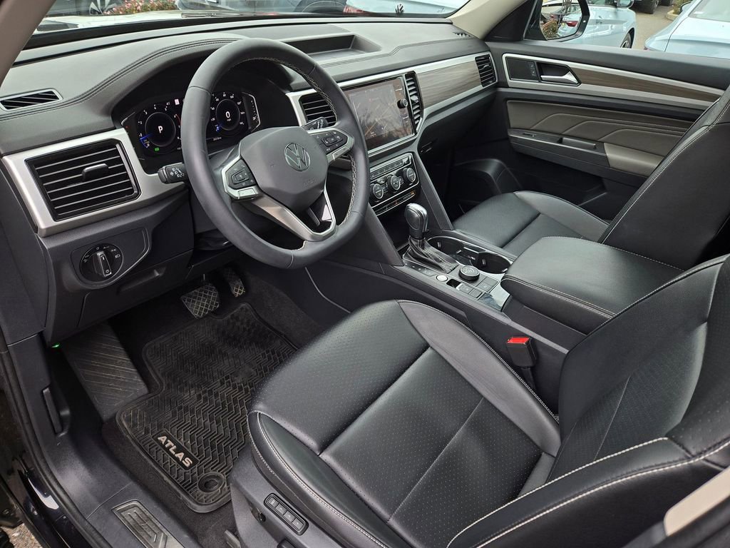 Used 2022 Volkswagen Atlas SEL image 9