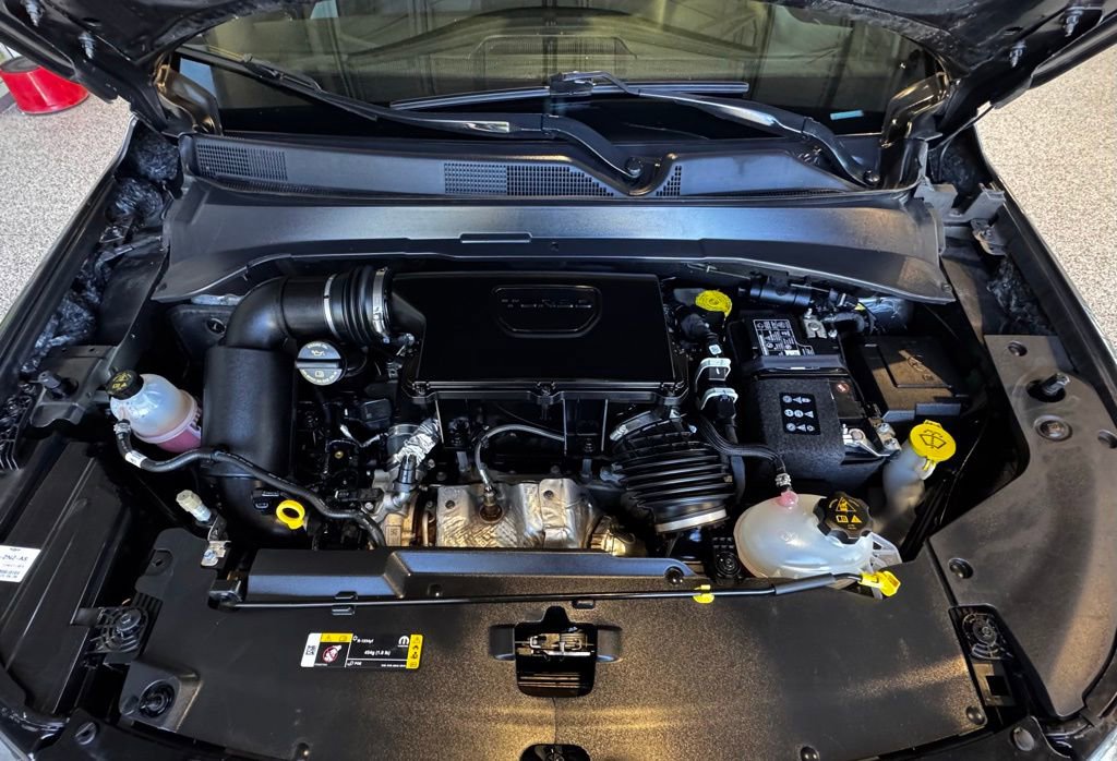 Used 2023 Jeep Compass Limited image 14