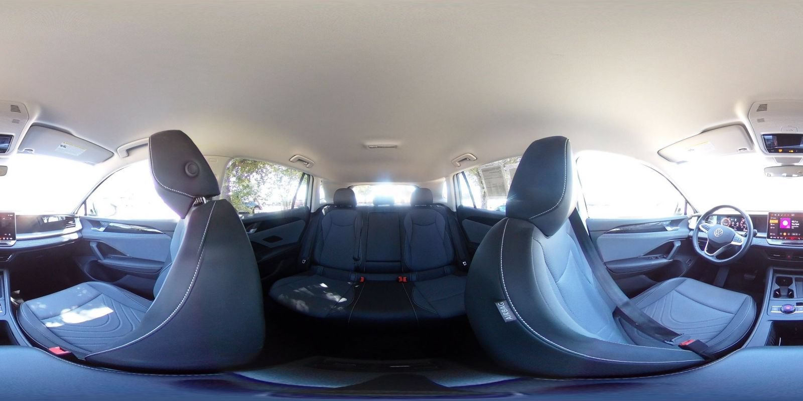 Used 2026 Volkswagen Tiguan SE FWD image 43