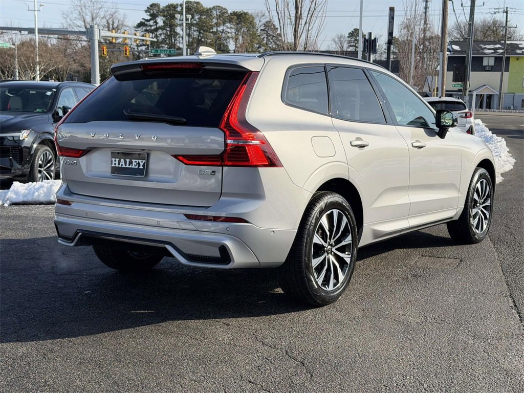 Used 2025 Volvo XC60 B5 Plus image 20
