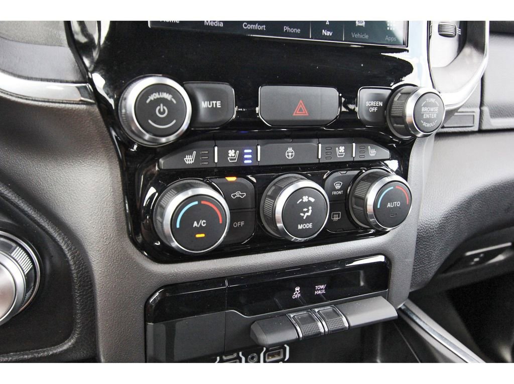 Used 2024 RAM 1500 Laramie image 23