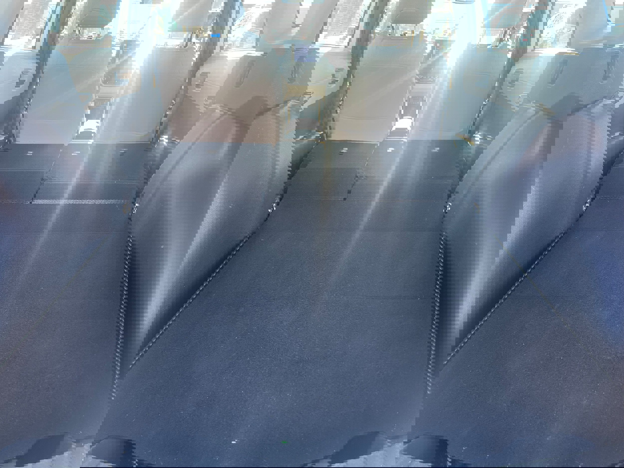 Used 2023 Toyota Corolla Cross L image 12