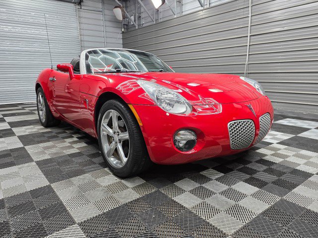 Used 2009 Pontiac Solstice Convertible w/ Premium Package RWD image 5
