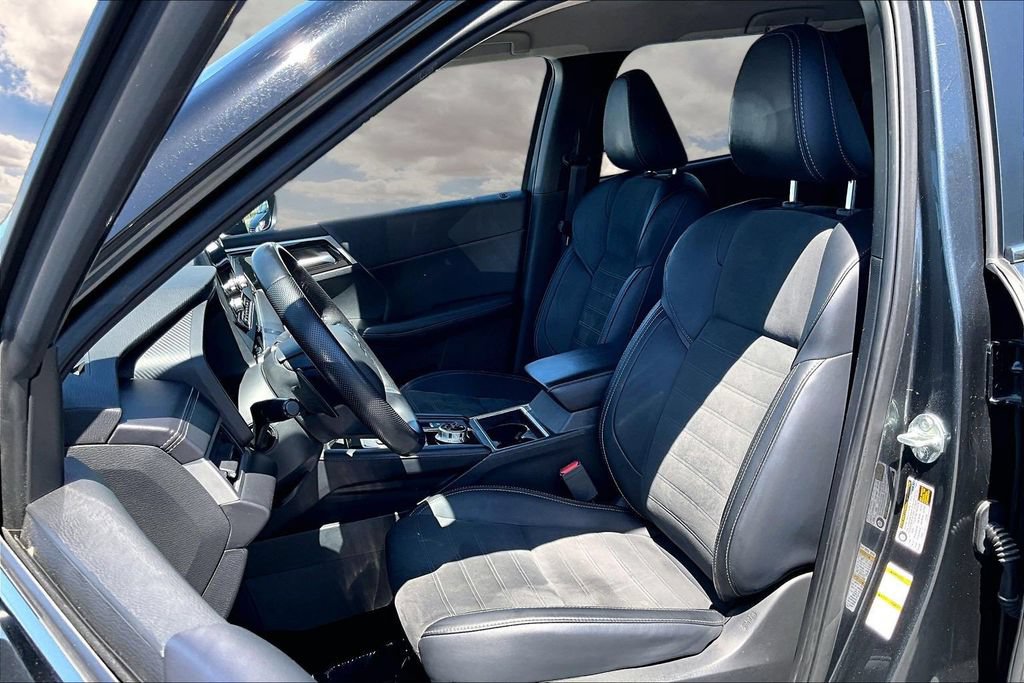 Used 2024 Mitsubishi Outlander SE AWD/4WD image 21