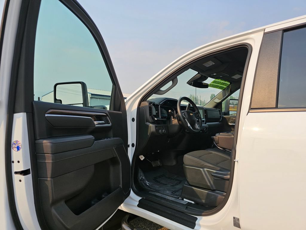 Certified 2026 Chevrolet Silverado 3500 LT AWD/4WD image 27