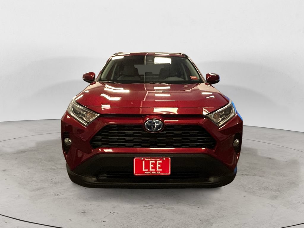 Used 2021 Toyota RAV4 XLE Premium AWD/4WD image 8