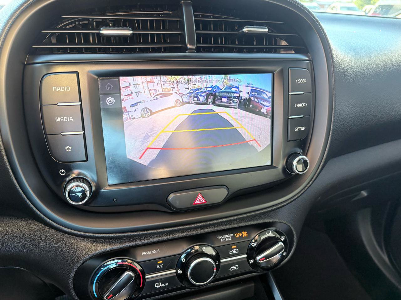 Used 2022 Kia Soul LX w/ Technology Package FWD image 22