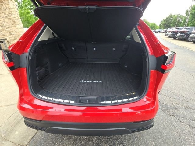 Certified 2025 Lexus NX 250 FWD image 31