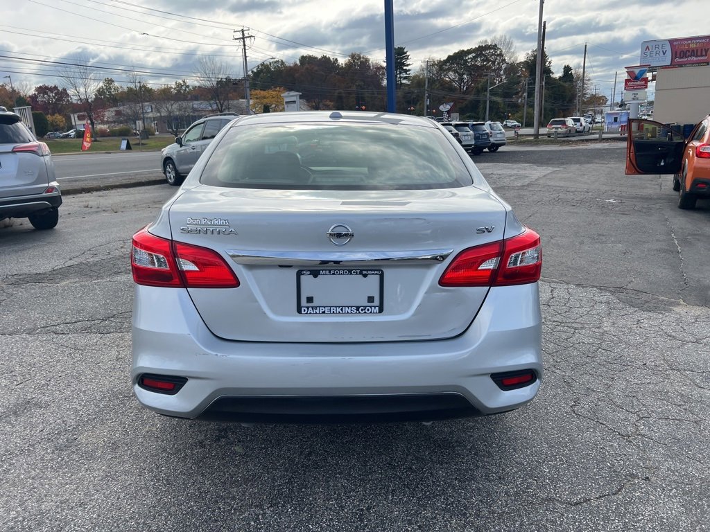 Used 2019 Nissan Sentra SV image 4