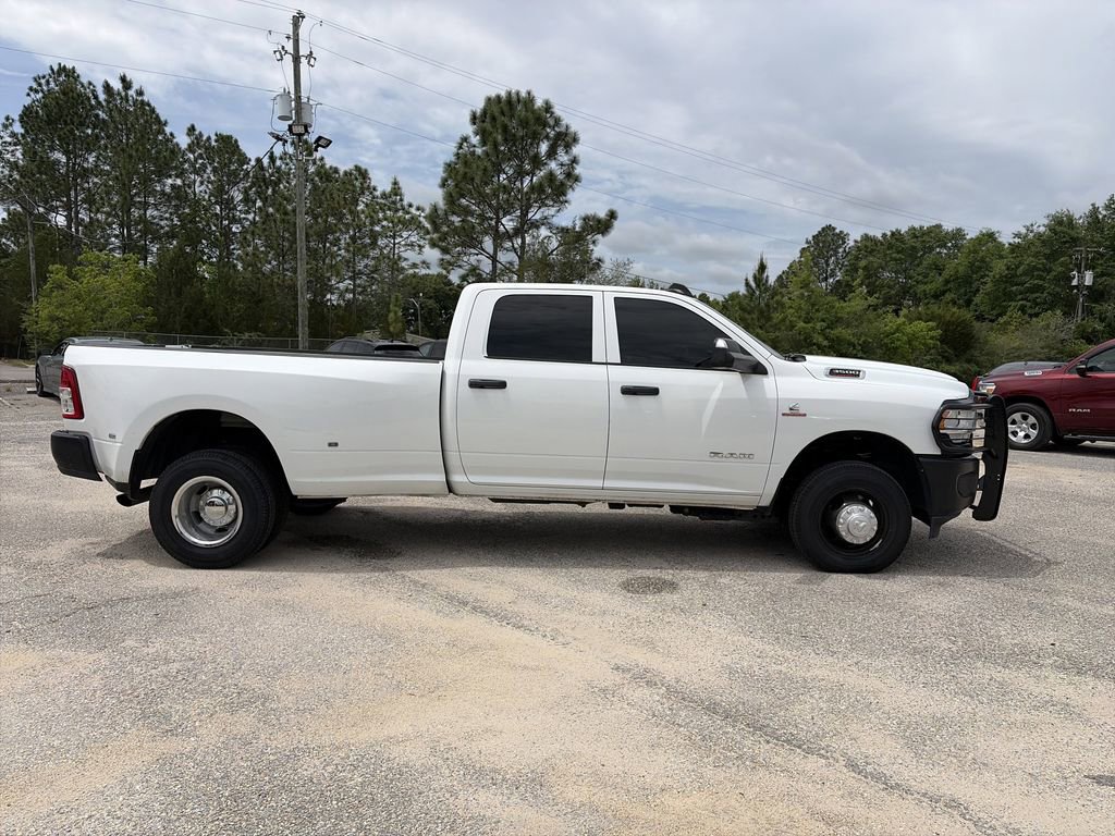 Used 2022 RAM 3500 Tradesman AWD/4WD image 9