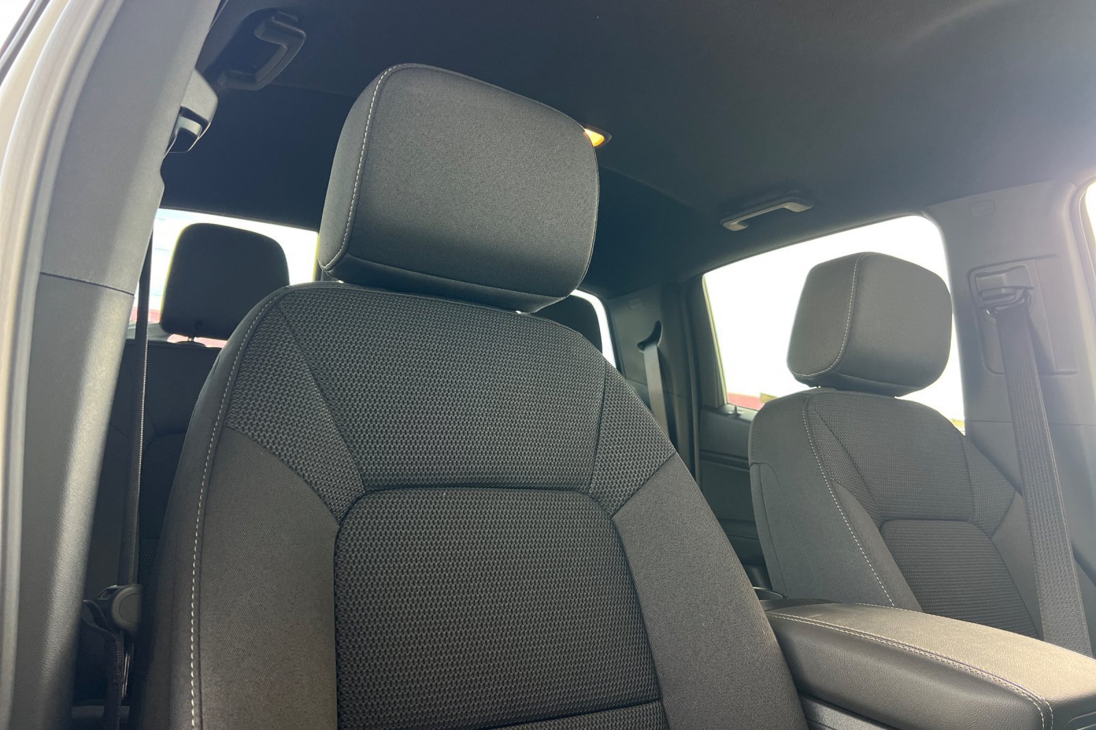 New 2026 GMC Canyon Elevation RWD image 17